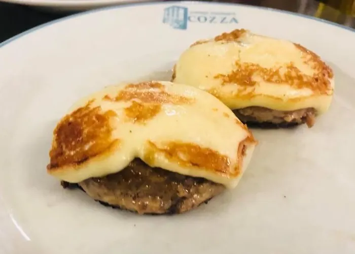 Cozza מלון קמיליאטלו סילאנו