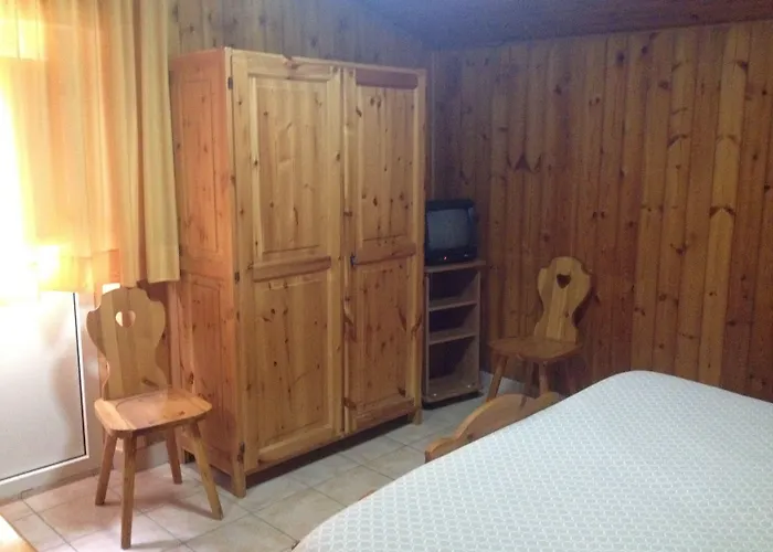 Cozza מלון קמיליאטלו סילאנו