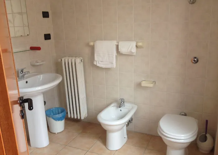 Cozza מלון קמיליאטלו סילאנו